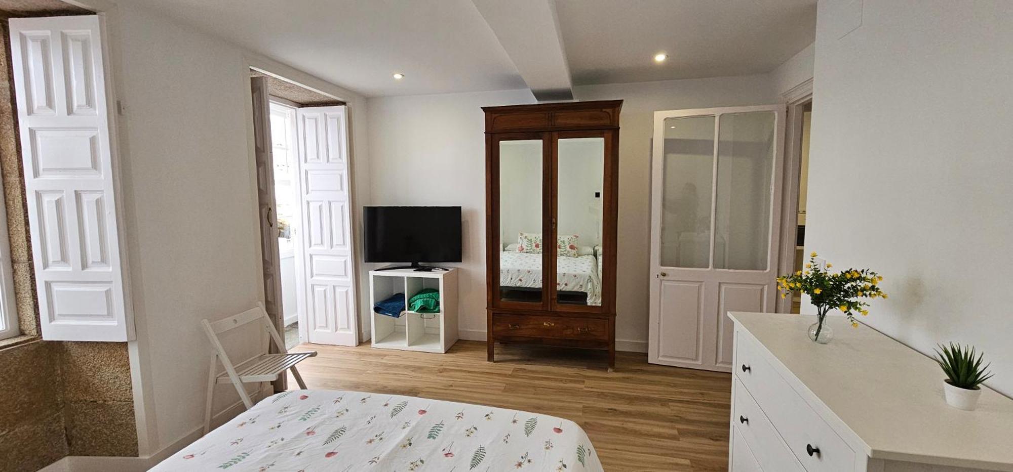 Apartamentos En El Centro - Plaza De Amboage - Wifi Ferrol Exterior foto